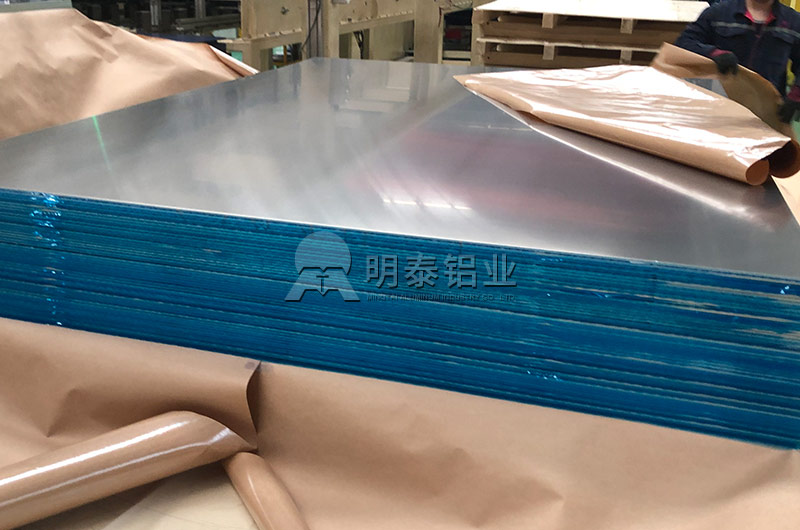 廣(guang)東電(dian)池托盤用(yong)鋁郃(he)金闆帶規格有(yǒu)哪些?具(ju)體(ti)價格多(duo)少 廣(guang)東電(dian)池托盤用(yong)鋁郃(he)金闆帶規格有(yǒu)哪些?具(ju)體(ti)價格多(duo)少